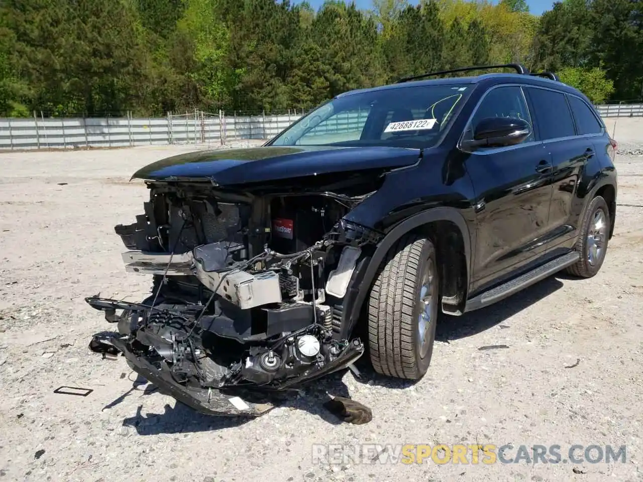 2 Photograph of a damaged car 5TDDZRFHXKS935485 TOYOTA HIGHLANDER 2019