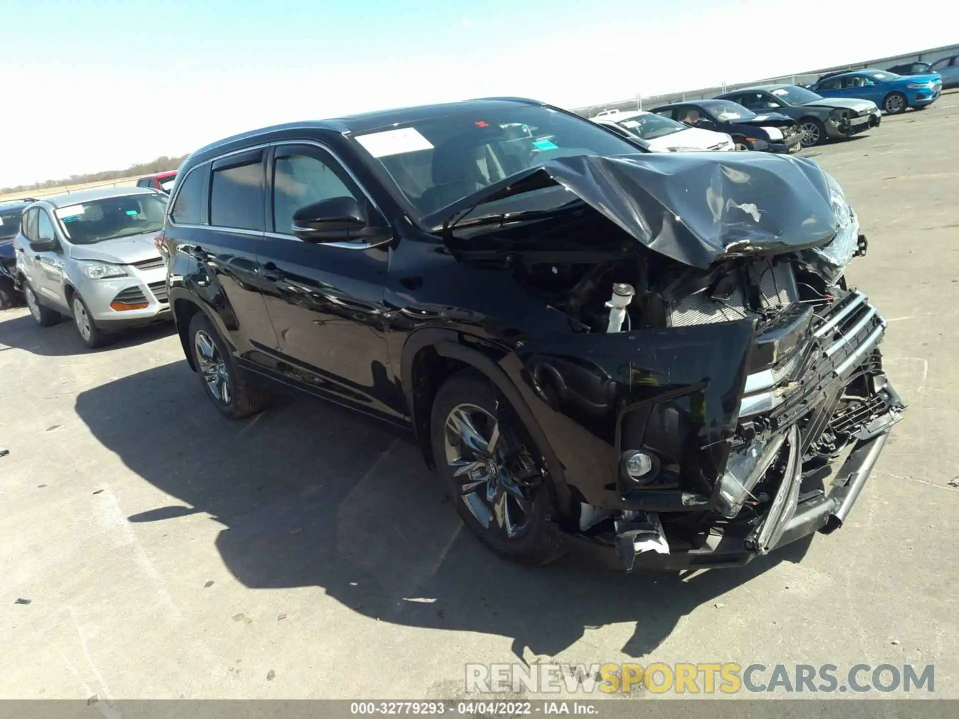 1 Photograph of a damaged car 5TDDZRFHXKS952450 TOYOTA HIGHLANDER 2019