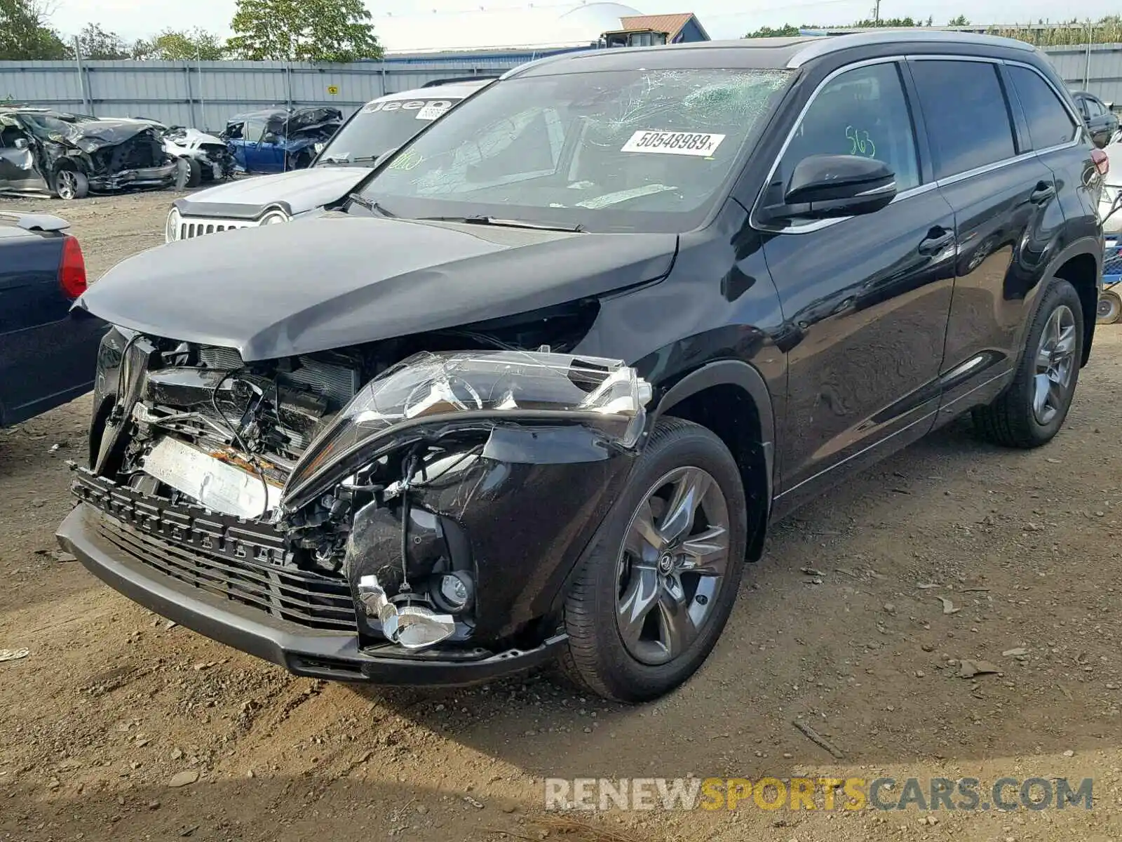 2 Photograph of a damaged car 5TDDZRFHXKS998098 TOYOTA HIGHLANDER 2019