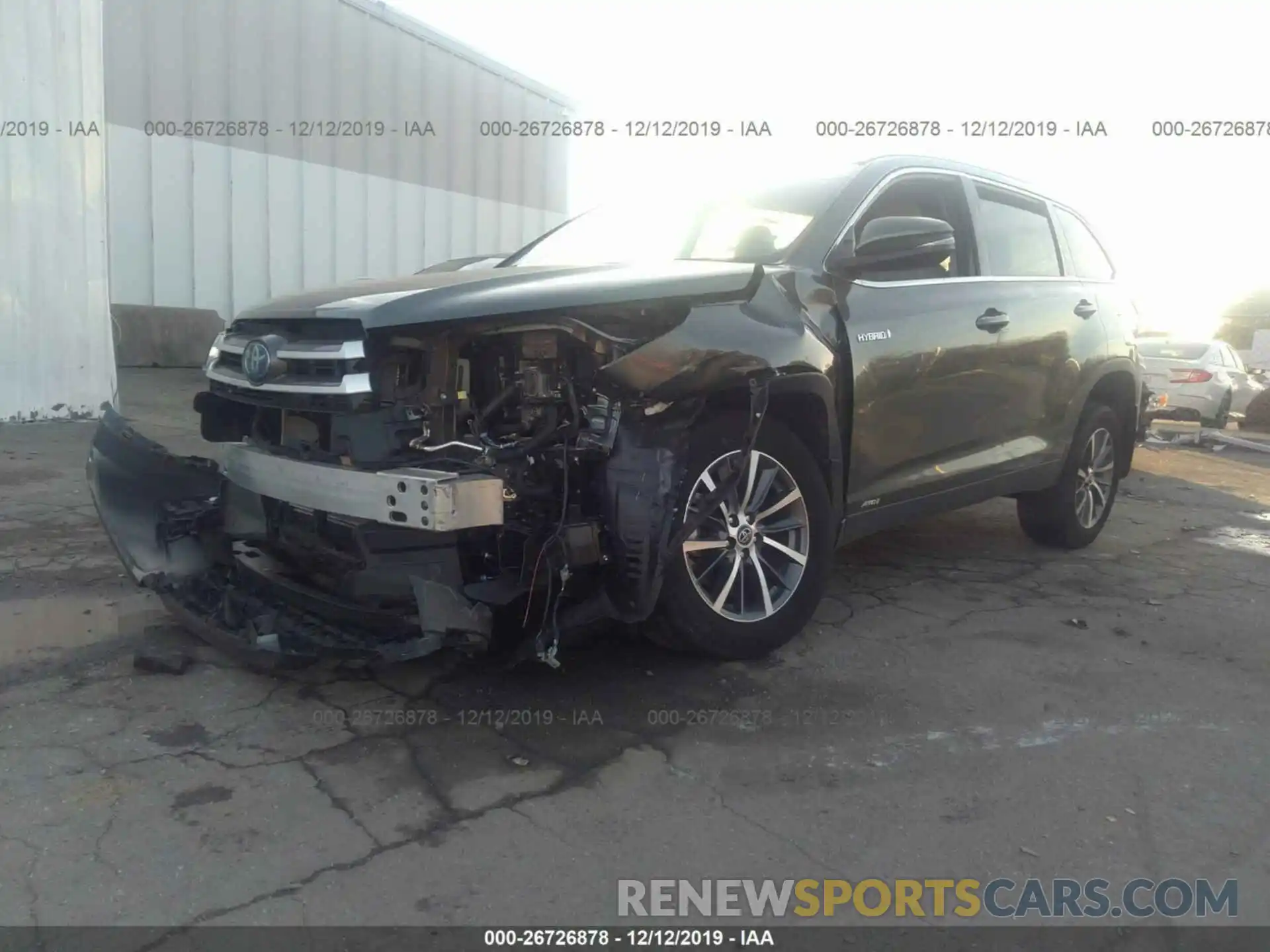 6 Photograph of a damaged car 5TDJGRFH0KS052746 TOYOTA HIGHLANDER 2019