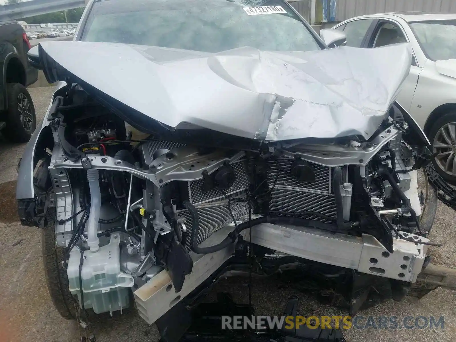 9 Photograph of a damaged car 5TDJGRFH0KS070776 TOYOTA HIGHLANDER 2019