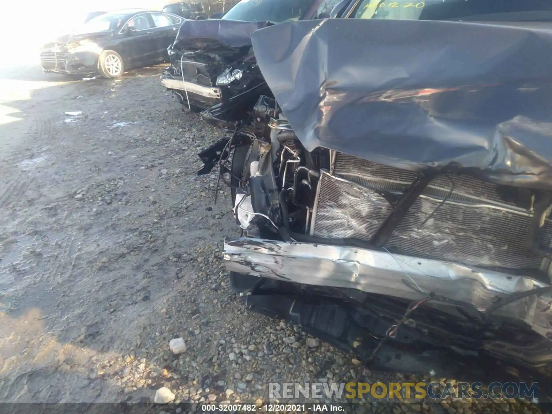 6 Photograph of a damaged car 5TDJGRFH0KS078313 TOYOTA HIGHLANDER 2019