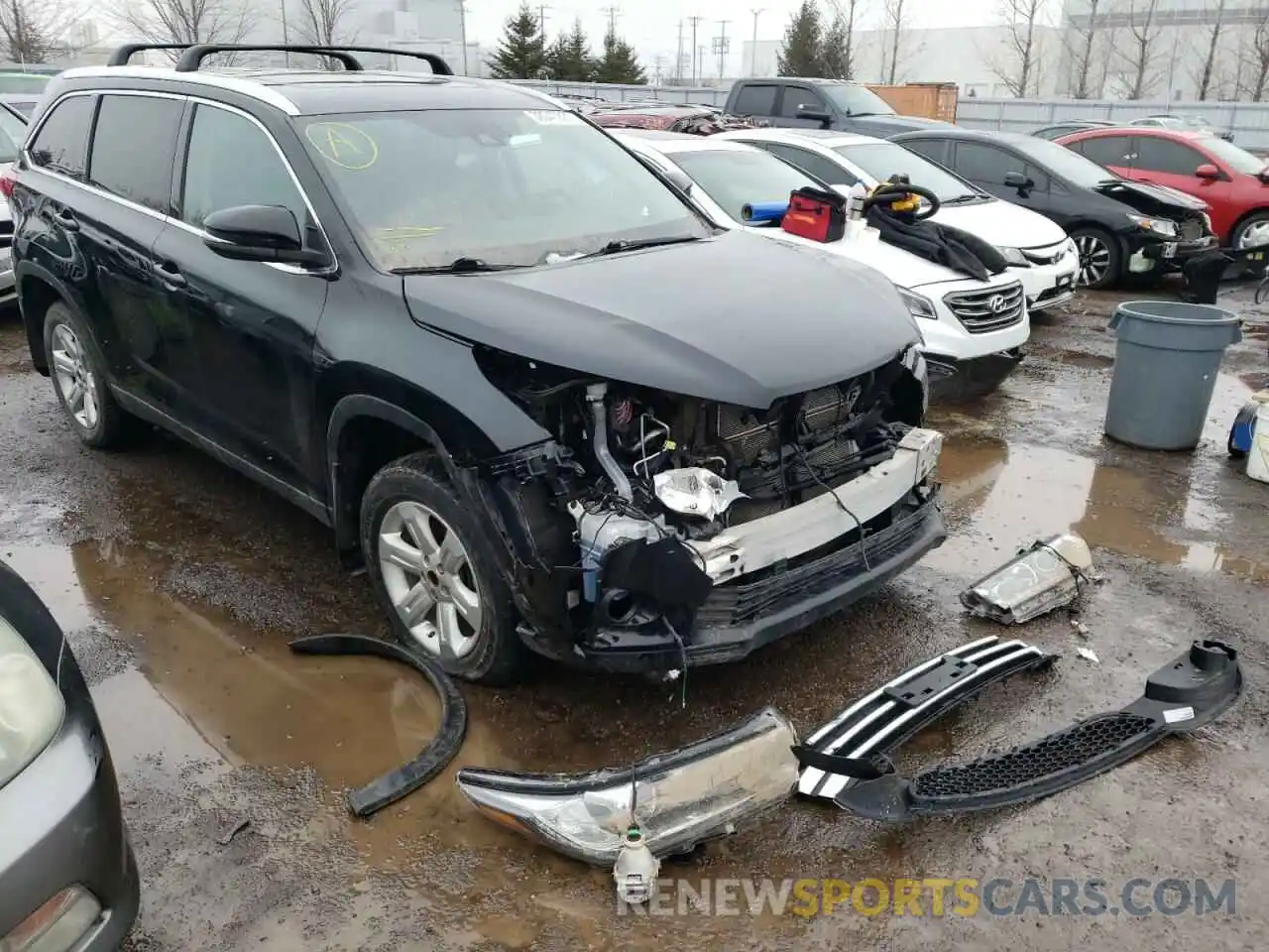 1 Photograph of a damaged car 5TDJGRFH1KS067448 TOYOTA HIGHLANDER 2019