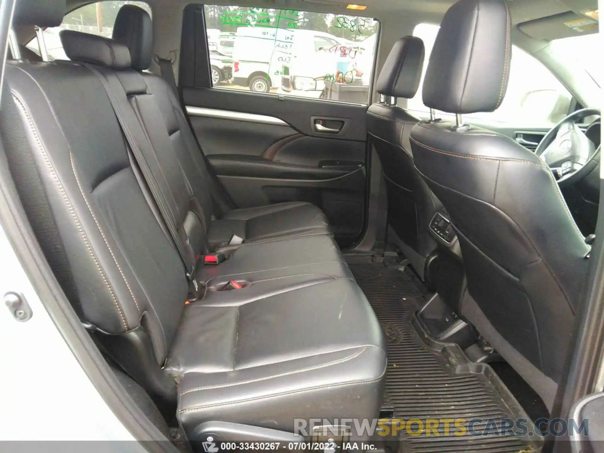 8 Фотография поврежденного автомобиля 5TDJGRFH2KS063408 TOYOTA HIGHLANDER 2019