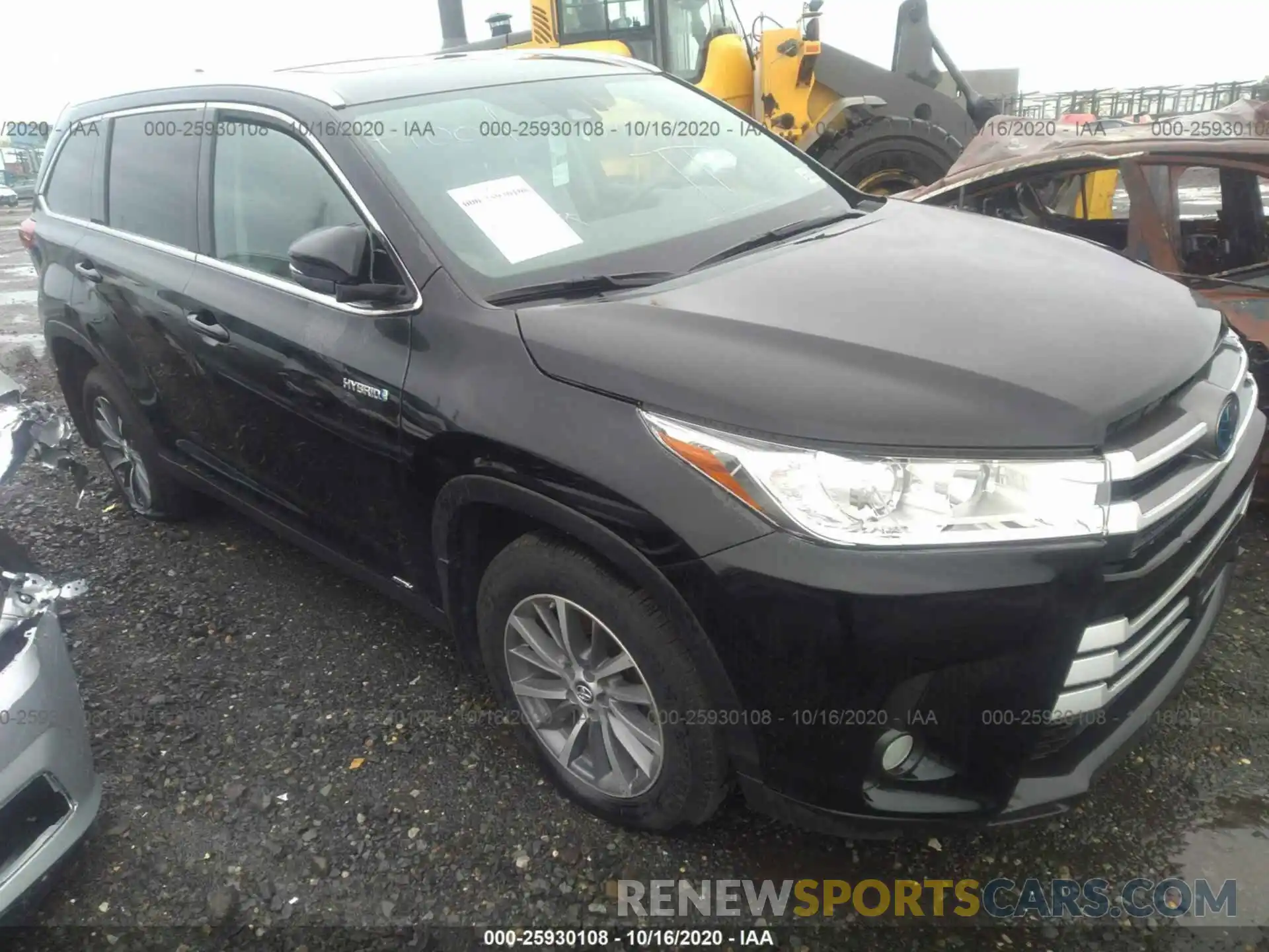 1 Photograph of a damaged car 5TDJGRFH5KS057182 TOYOTA HIGHLANDER 2019