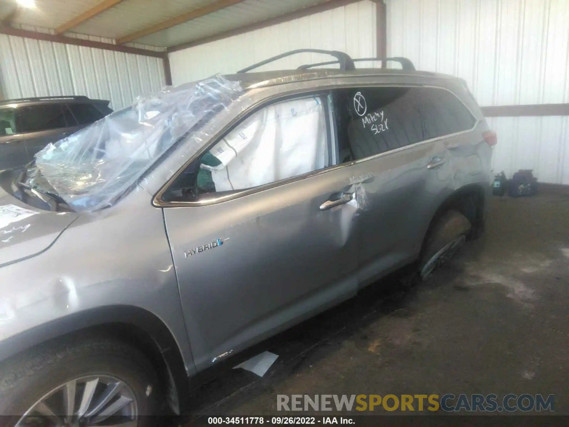 6 Photograph of a damaged car 5TDJGRFH5KS064682 TOYOTA HIGHLANDER 2019