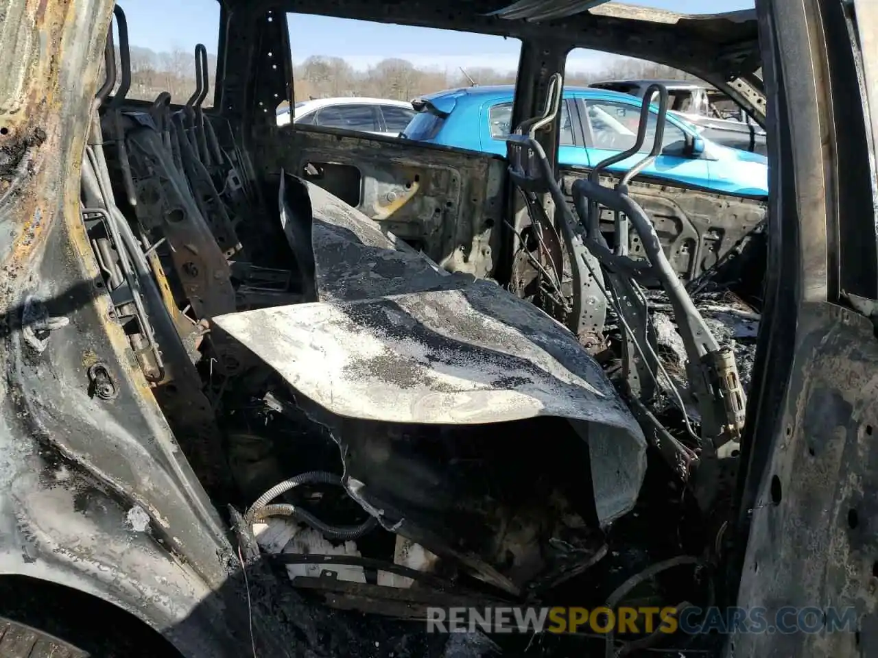 10 Photograph of a damaged car 5TDJGRFH6KS059264 TOYOTA HIGHLANDER 2019