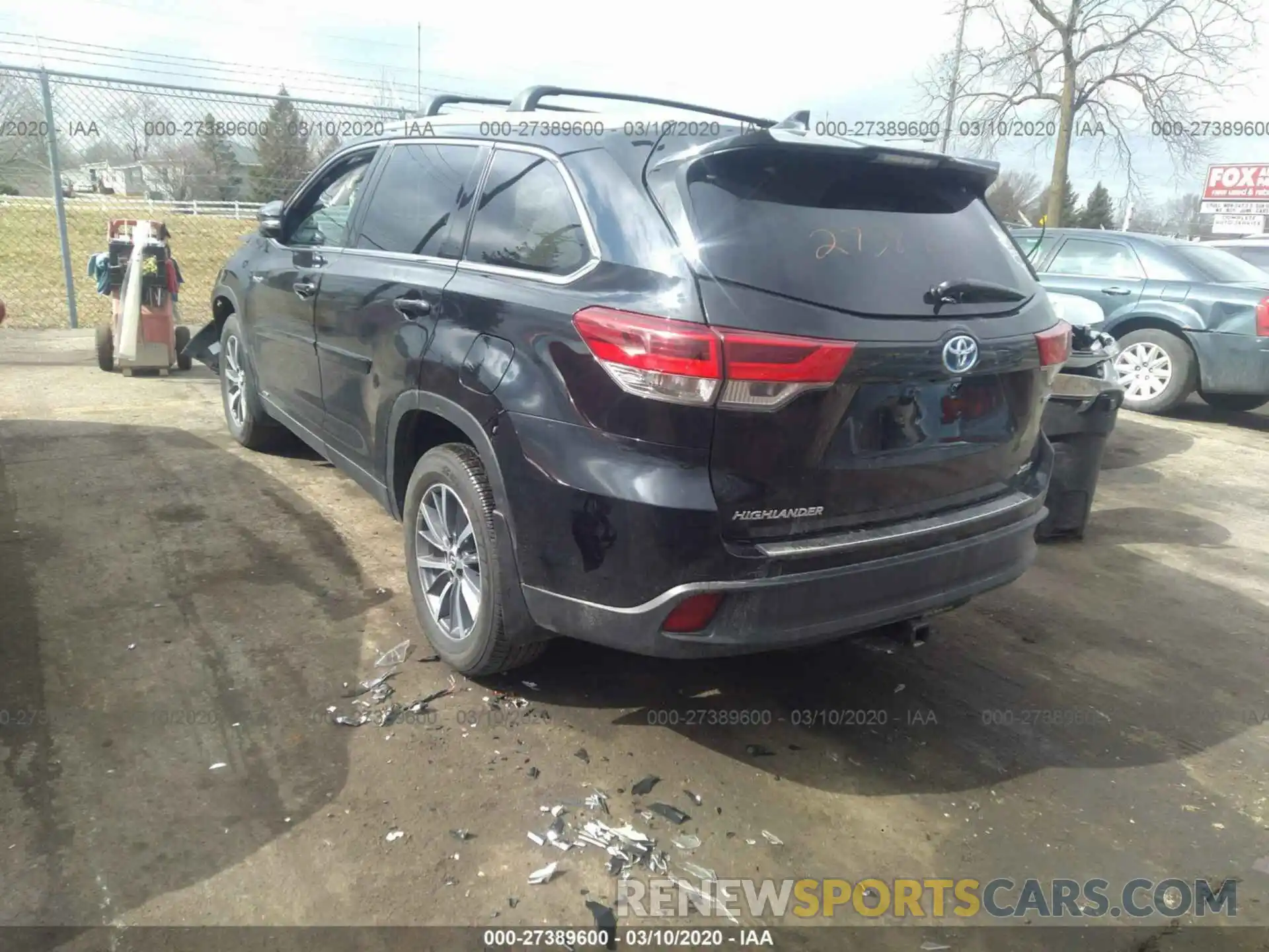 3 Фотография поврежденного автомобиля 5TDJGRFH6KS062617 TOYOTA HIGHLANDER 2019