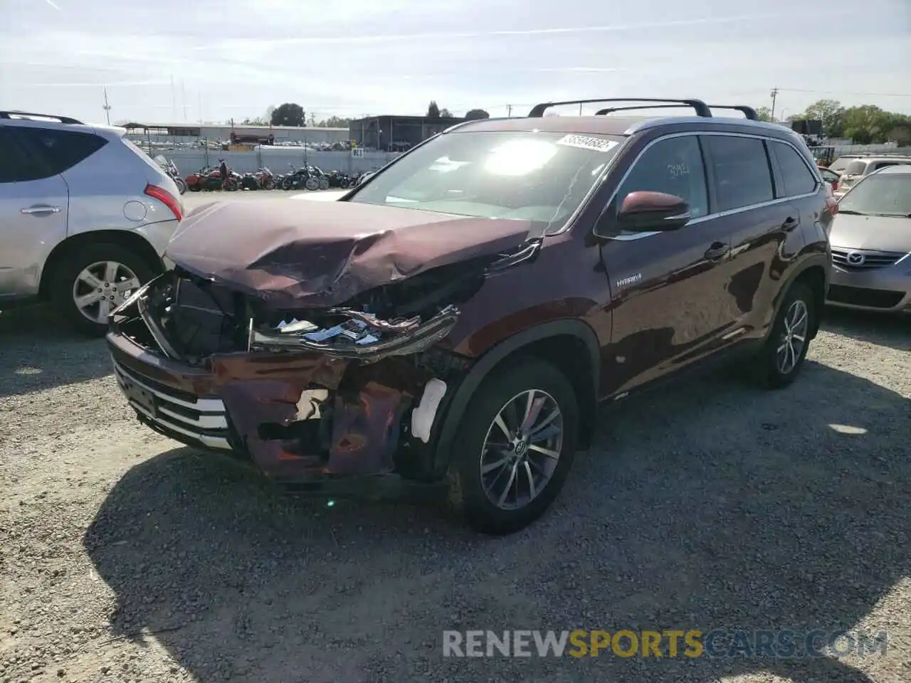 2 Photograph of a damaged car 5TDJGRFH6KS072628 TOYOTA HIGHLANDER 2019