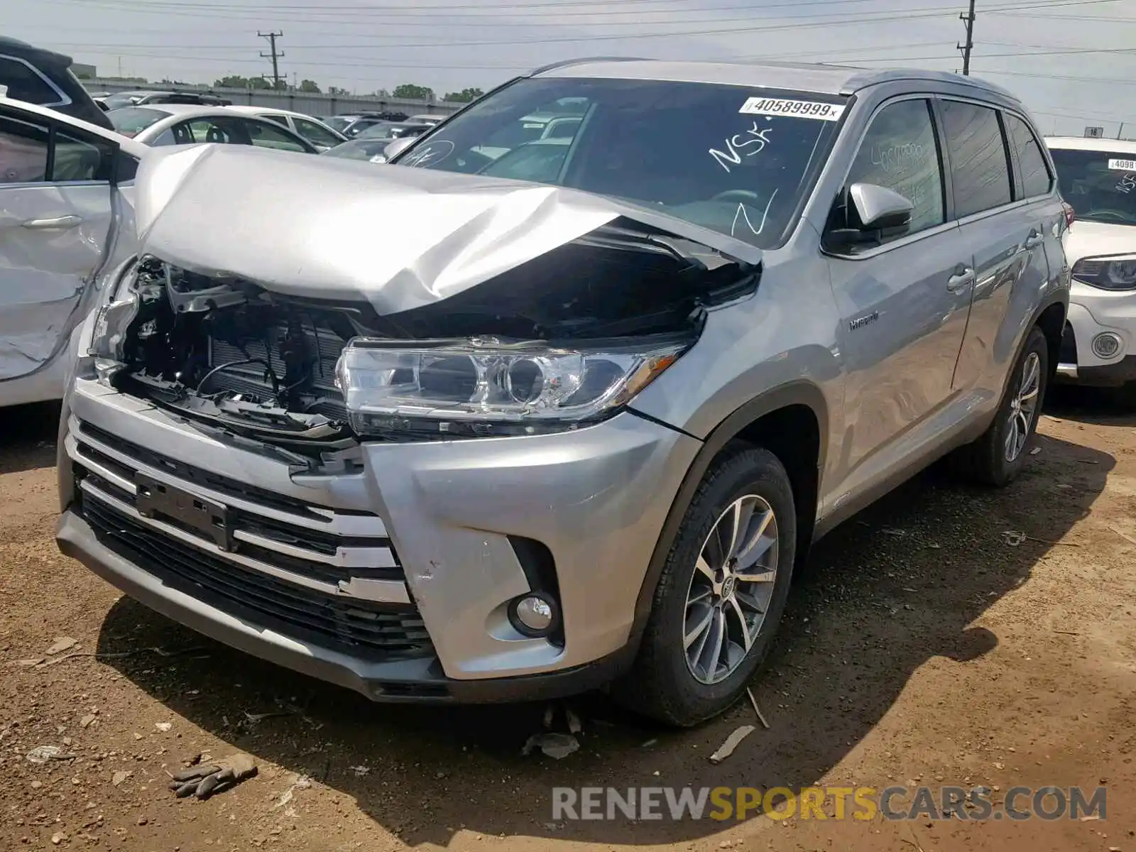 2 Photograph of a damaged car 5TDJGRFH7KS061430 TOYOTA HIGHLANDER 2019