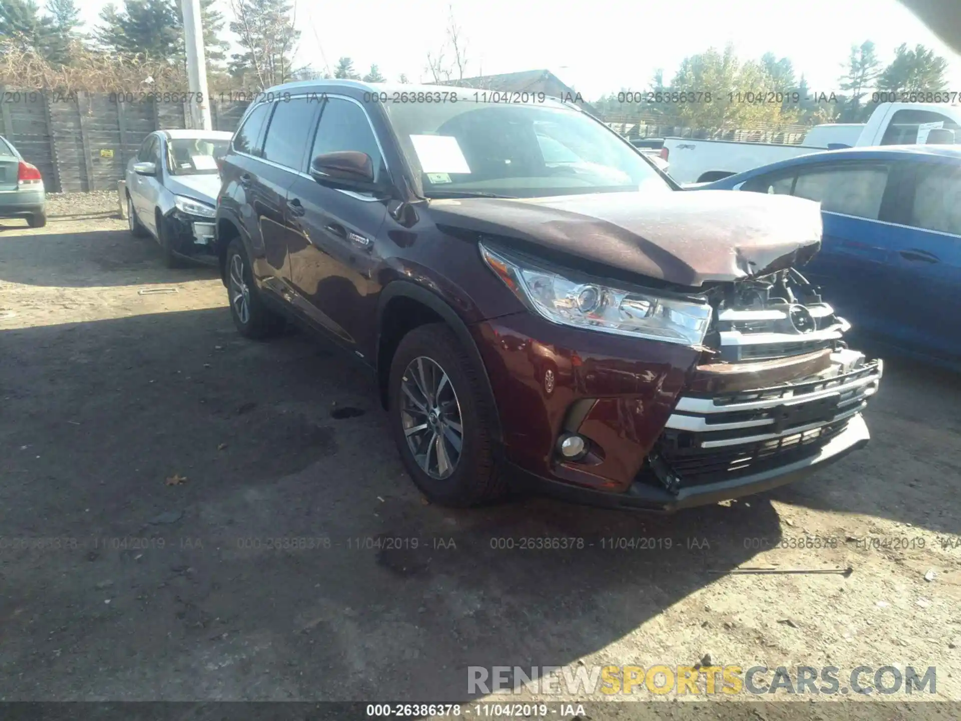 1 Photograph of a damaged car 5TDJGRFH7KS063159 TOYOTA HIGHLANDER 2019