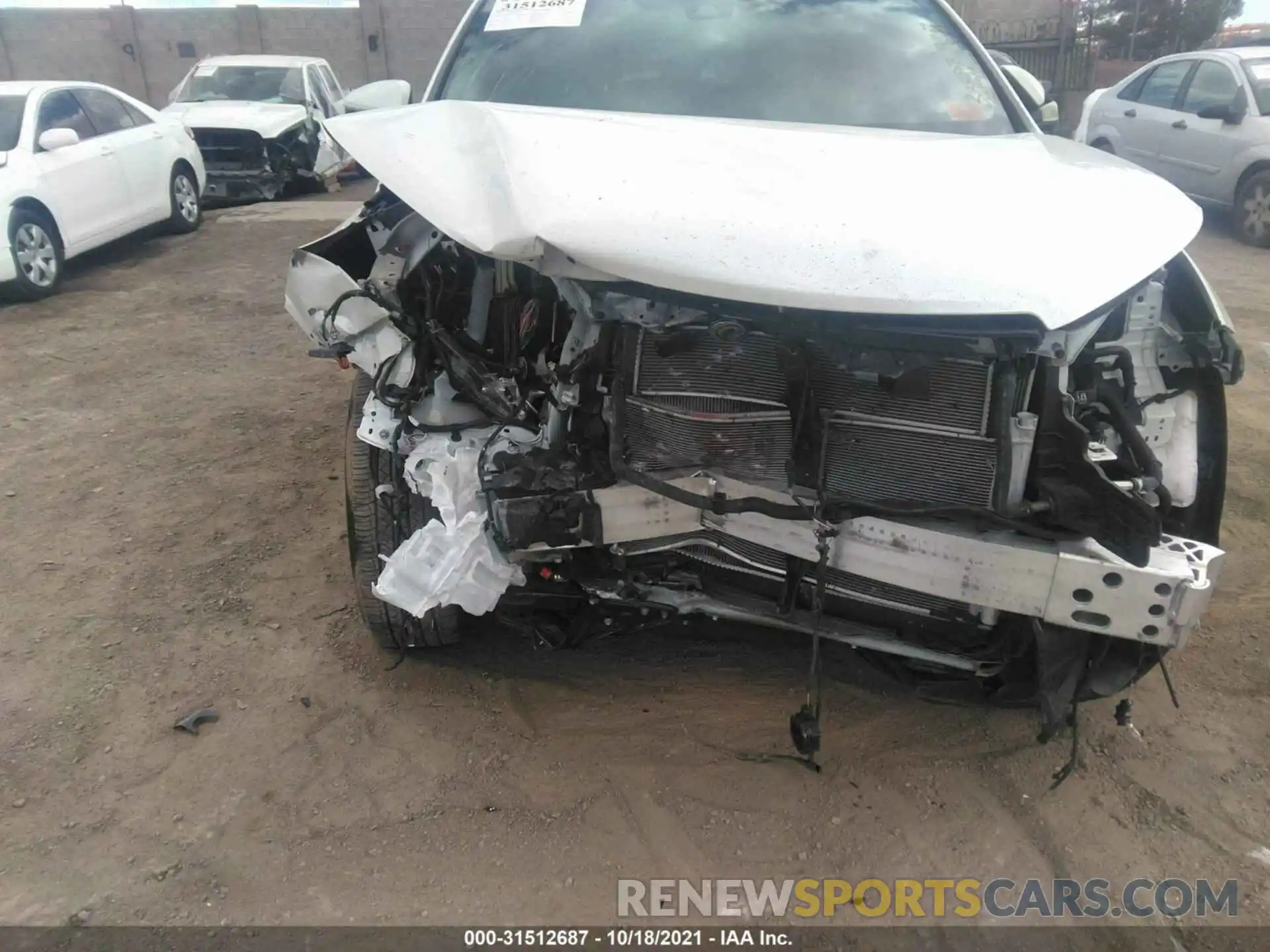 6 Photograph of a damaged car 5TDJGRFH7KS065655 TOYOTA HIGHLANDER 2019