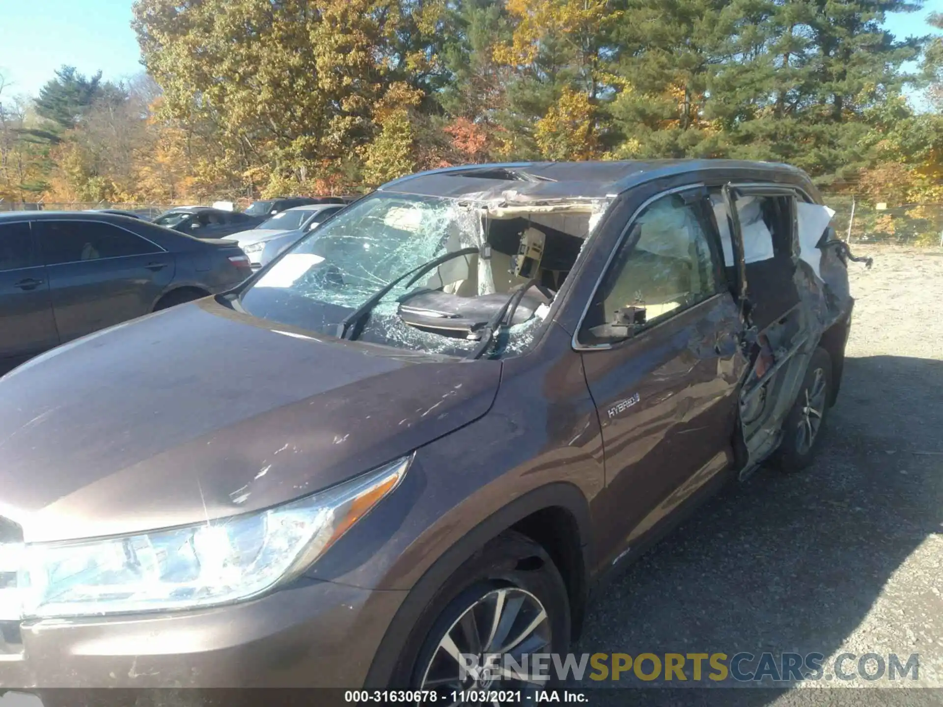 6 Photograph of a damaged car 5TDJGRFH8KS062697 TOYOTA HIGHLANDER 2019