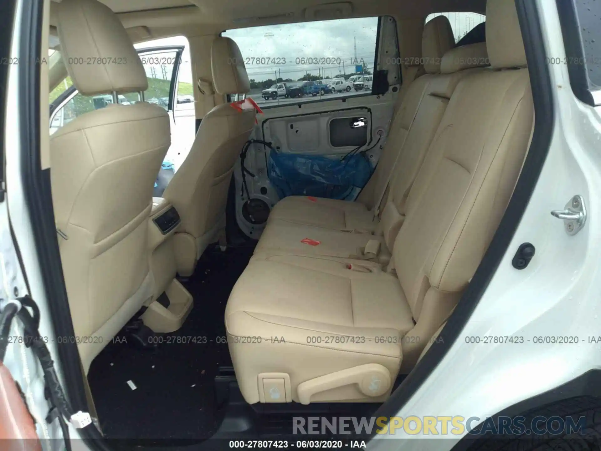 8 Фотография поврежденного автомобиля 5TDJGRFHXKS059137 TOYOTA HIGHLANDER 2019