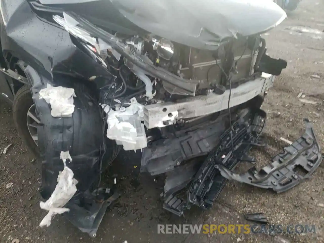 9 Photograph of a damaged car 5TDJGRFHXKS067500 TOYOTA HIGHLANDER 2019