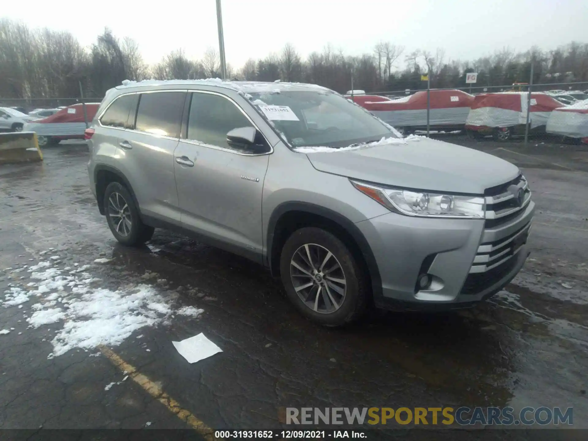 1 Photograph of a damaged car 5TDJGRFHXKS070588 TOYOTA HIGHLANDER 2019