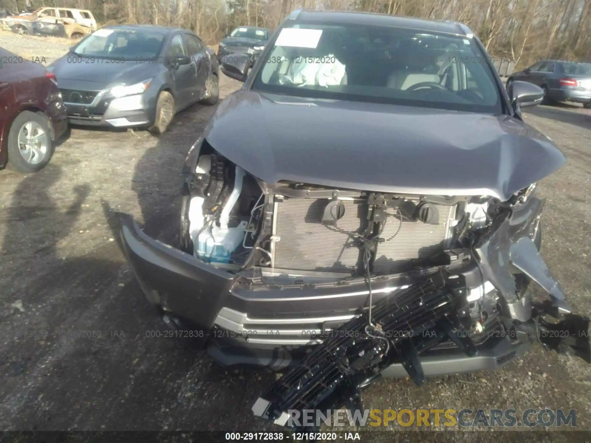 6 Photograph of a damaged car 5TDJZRFH0KS574917 TOYOTA HIGHLANDER 2019