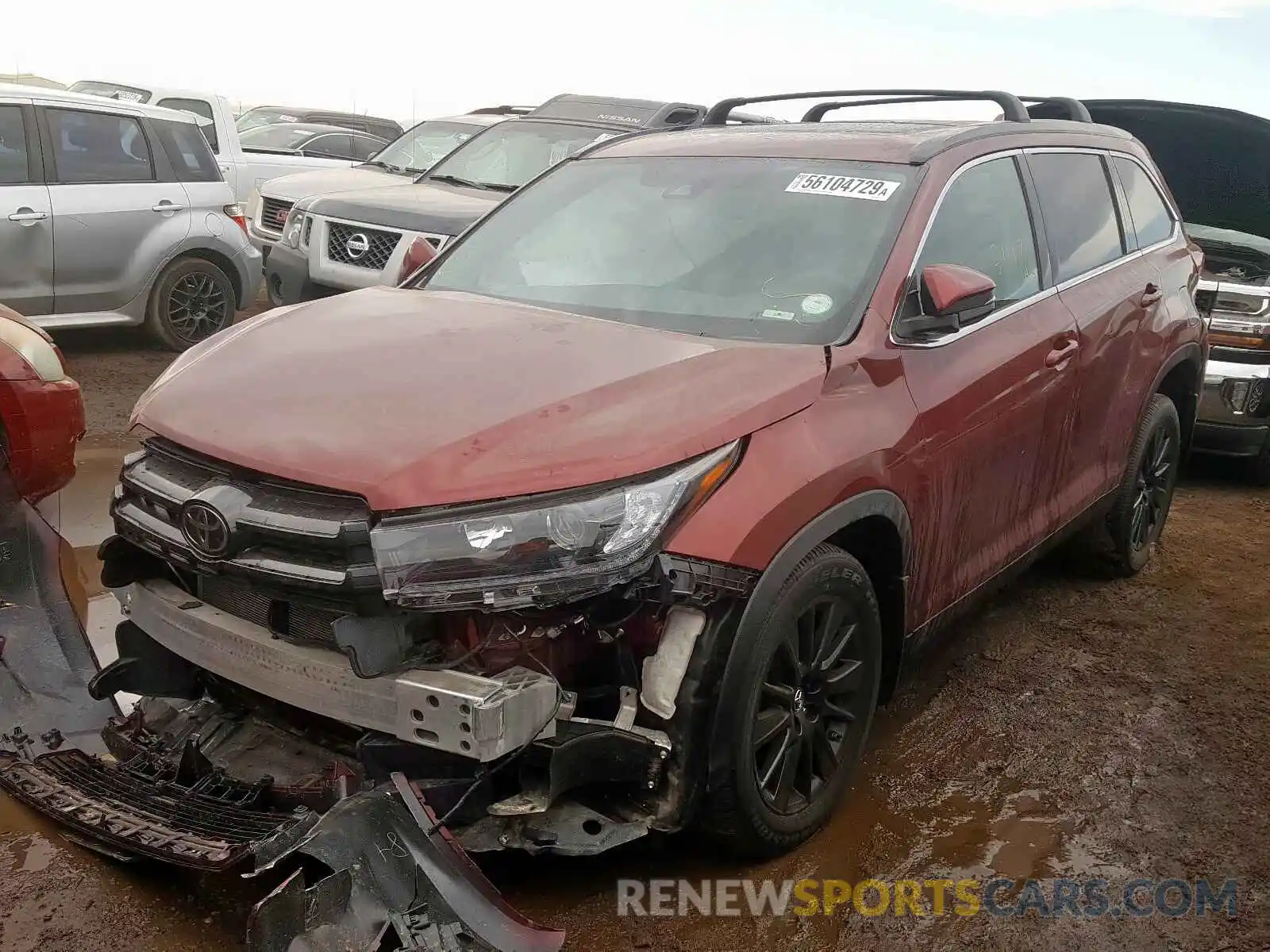 2 Photograph of a damaged car 5TDJZRFH0KS579938 TOYOTA HIGHLANDER 2019