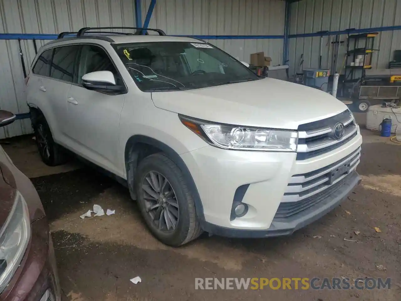 4 Фотография поврежденного автомобиля 5TDJZRFH0KS590101 TOYOTA HIGHLANDER 2019