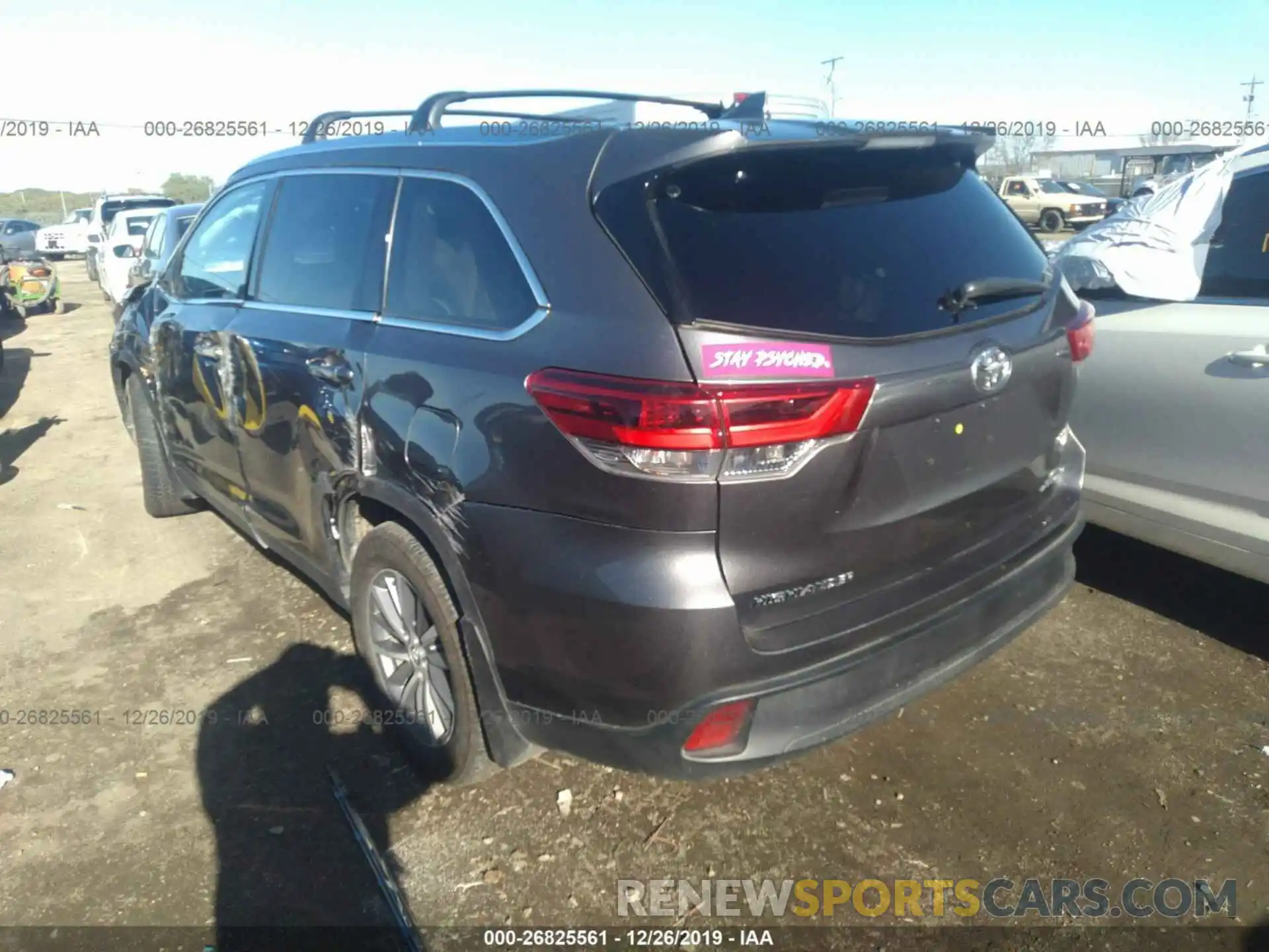 3 Фотография поврежденного автомобиля 5TDJZRFH0KS598067 TOYOTA HIGHLANDER 2019