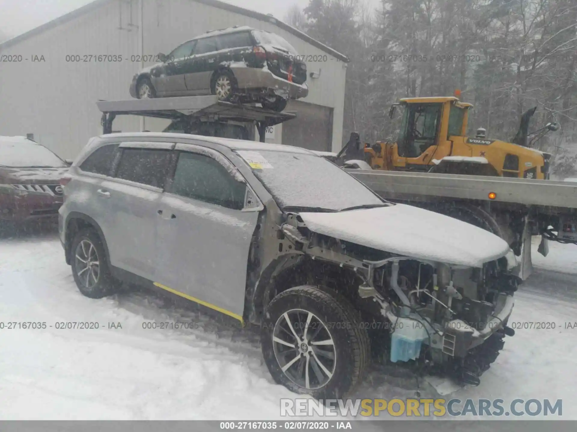 1 Photograph of a damaged car 5TDJZRFH0KS606393 TOYOTA HIGHLANDER 2019