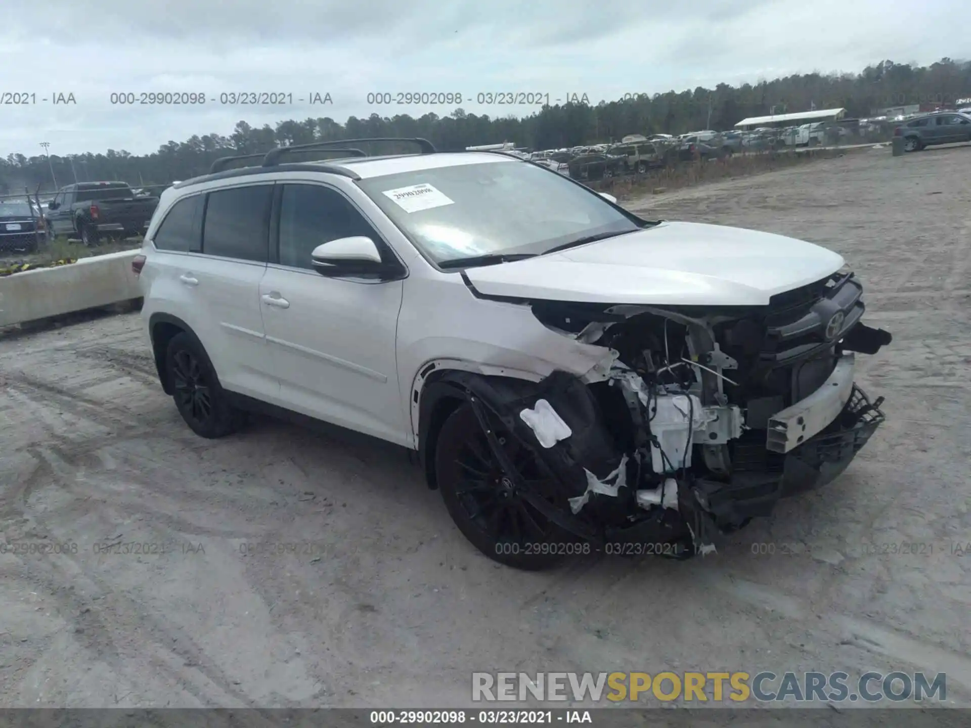 1 Photograph of a damaged car 5TDJZRFH0KS606586 TOYOTA HIGHLANDER 2019