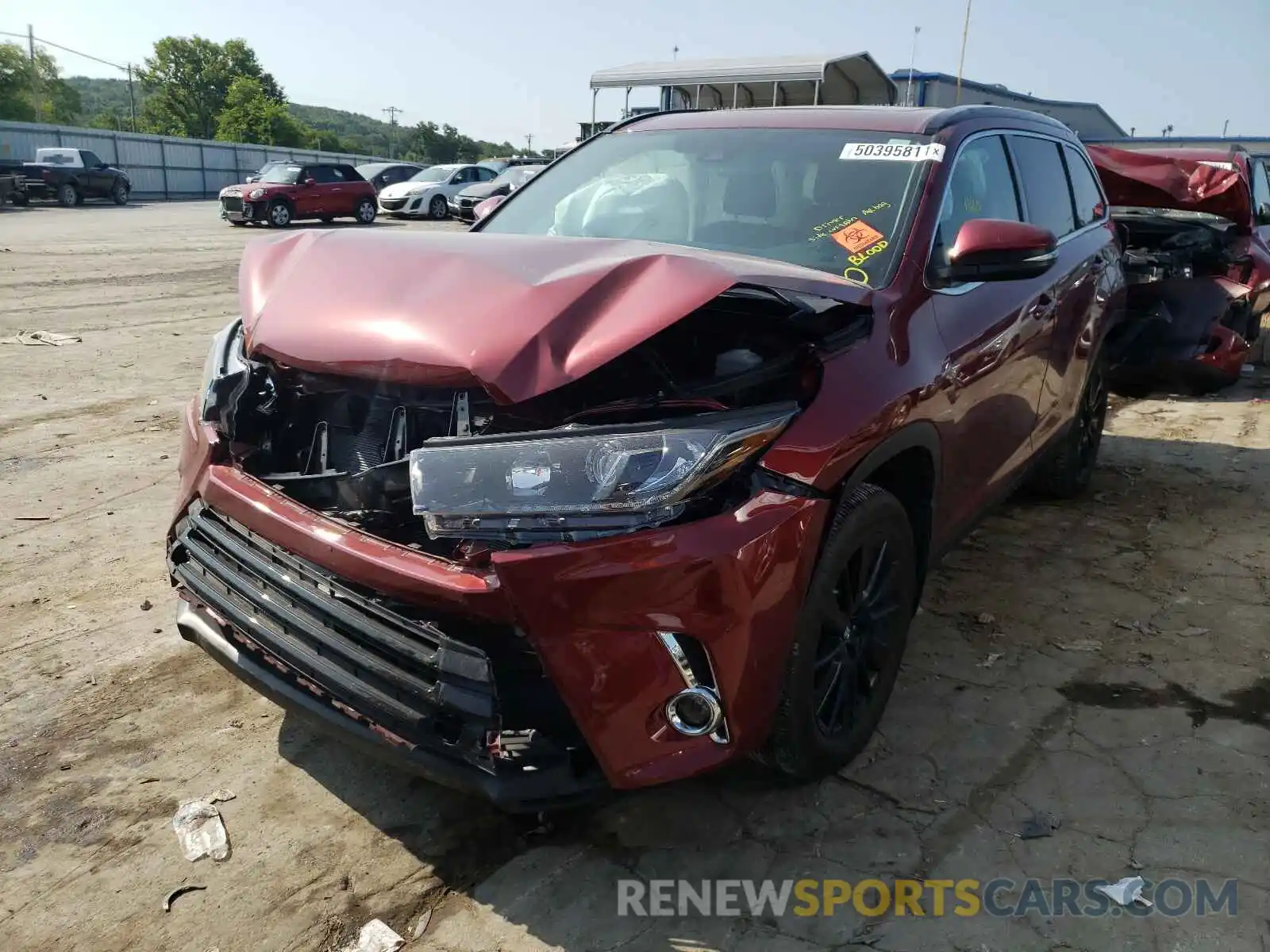 2 Фотография поврежденного автомобиля 5TDJZRFH0KS610699 TOYOTA HIGHLANDER 2019