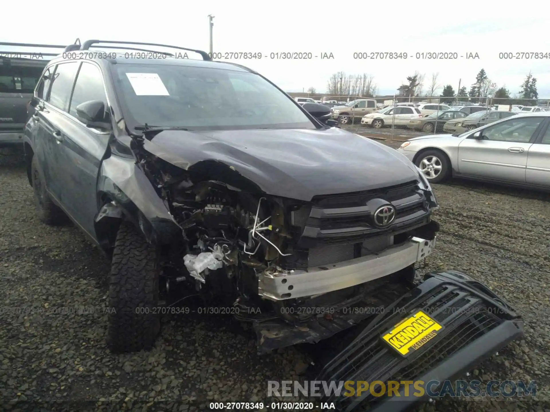 1 Photograph of a damaged car 5TDJZRFH0KS619869 TOYOTA HIGHLANDER 2019