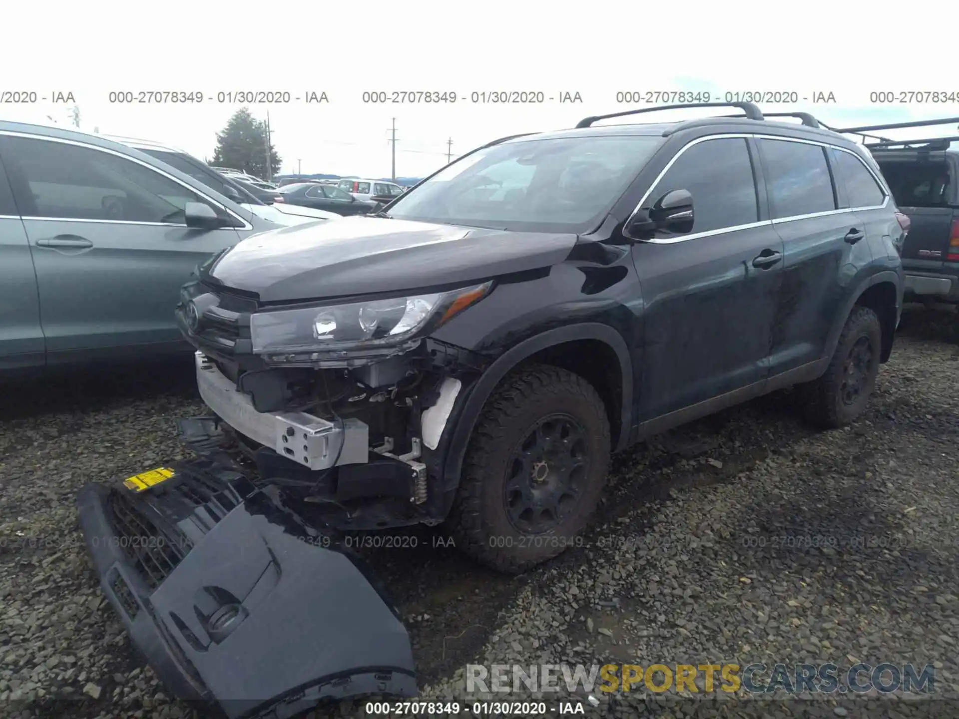 2 Photograph of a damaged car 5TDJZRFH0KS619869 TOYOTA HIGHLANDER 2019