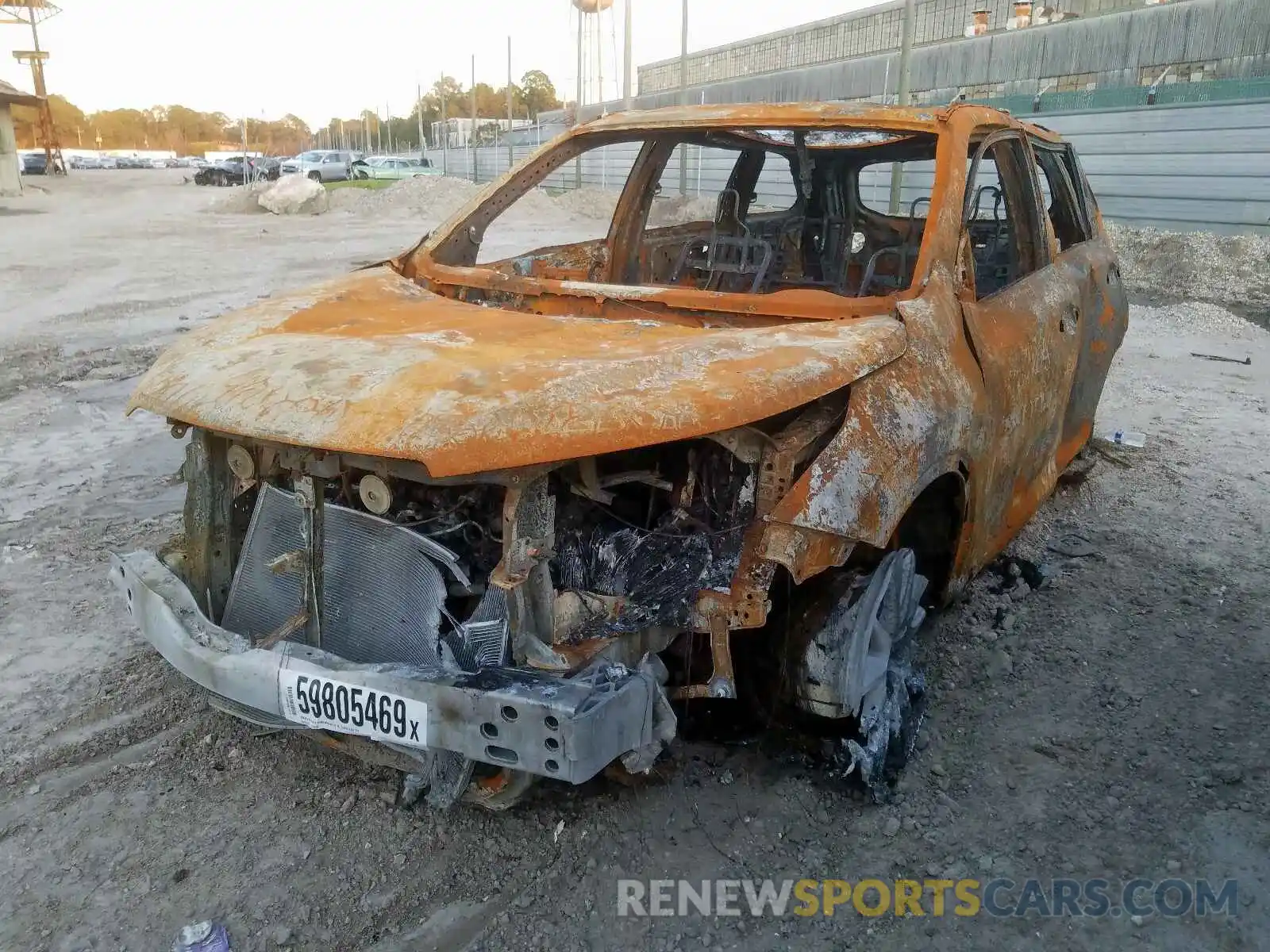 2 Photograph of a damaged car 5TDJZRFH0KS622805 TOYOTA HIGHLANDER 2019