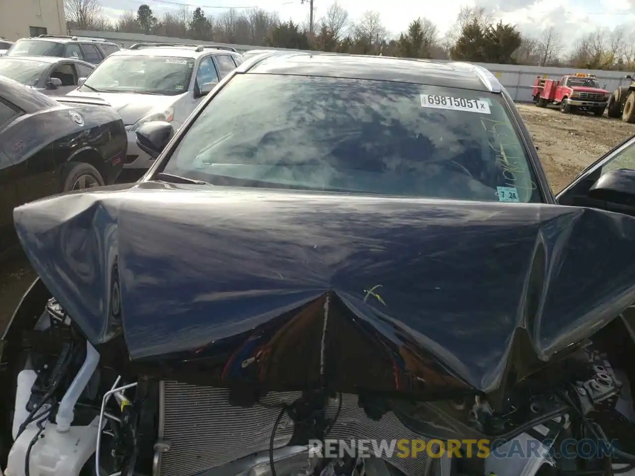 7 Photograph of a damaged car 5TDJZRFH0KS708468 TOYOTA HIGHLANDER 2019