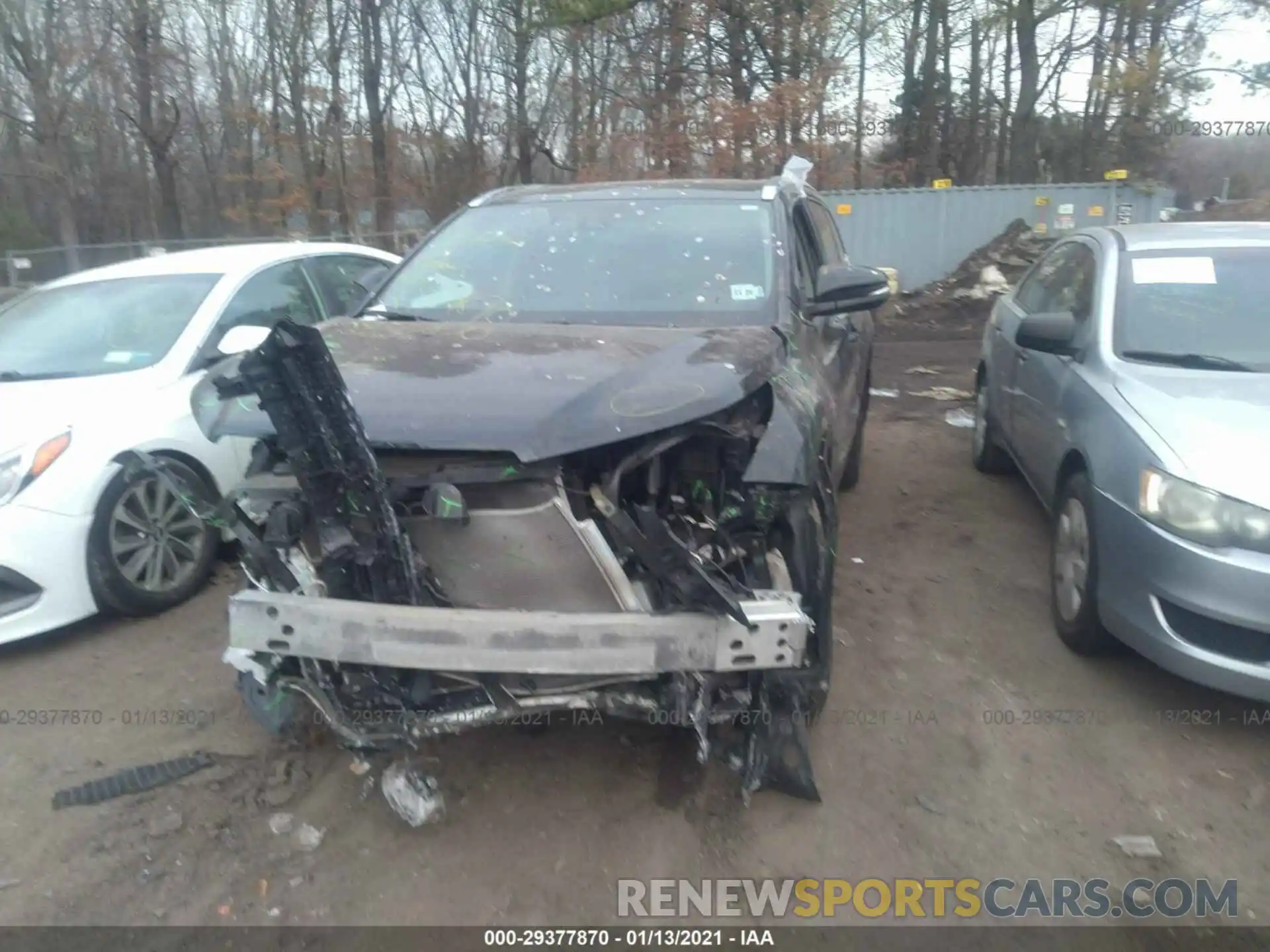 2 Photograph of a damaged car 5TDJZRFH0KS721835 TOYOTA HIGHLANDER 2019
