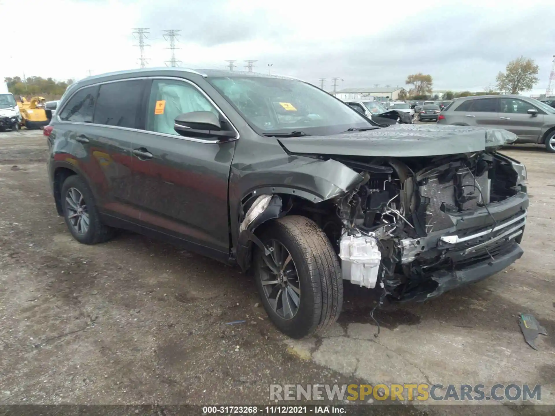 1 Photograph of a damaged car 5TDJZRFH0KS918794 TOYOTA HIGHLANDER 2019