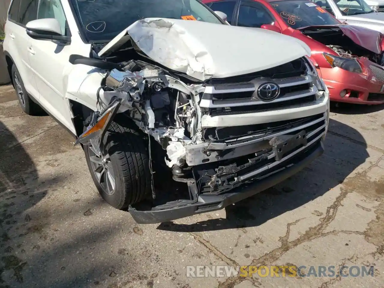 9 Photograph of a damaged car 5TDJZRFH0KS930802 TOYOTA HIGHLANDER 2019