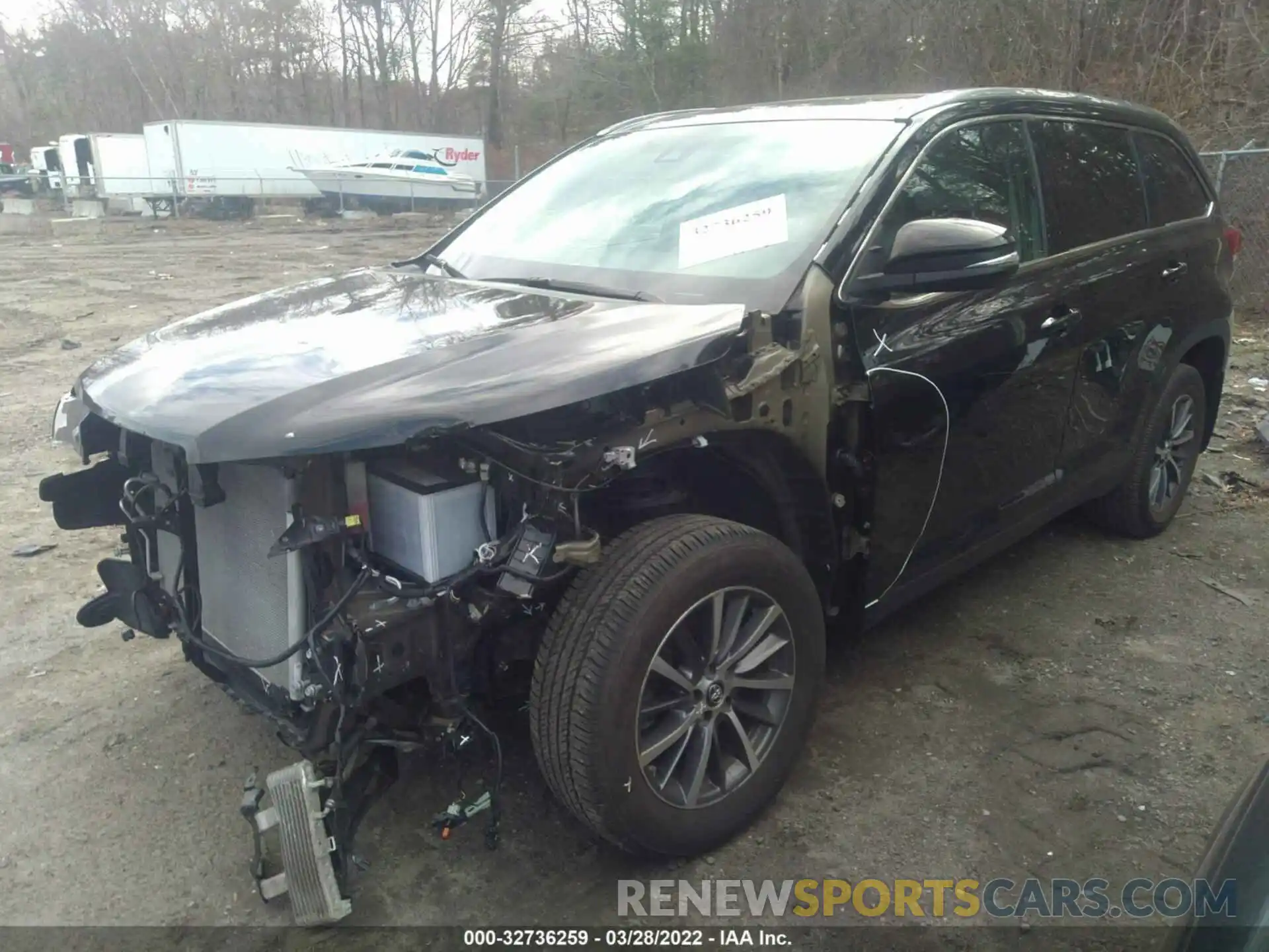 2 Photograph of a damaged car 5TDJZRFH0KS948958 TOYOTA HIGHLANDER 2019