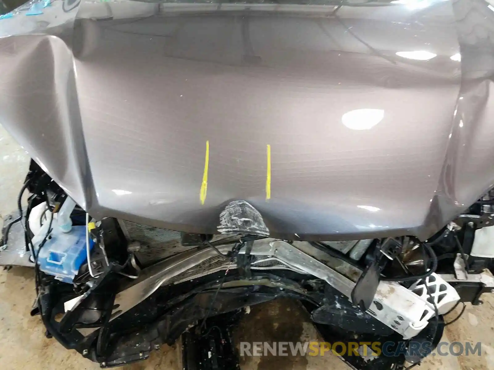 7 Photograph of a damaged car 5TDJZRFH1KS574909 TOYOTA HIGHLANDER 2019