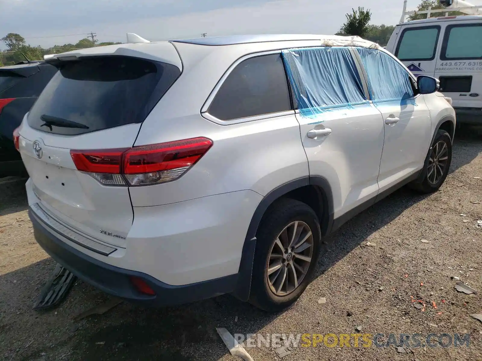 4 Фотография поврежденного автомобиля 5TDJZRFH1KS575641 TOYOTA HIGHLANDER 2019