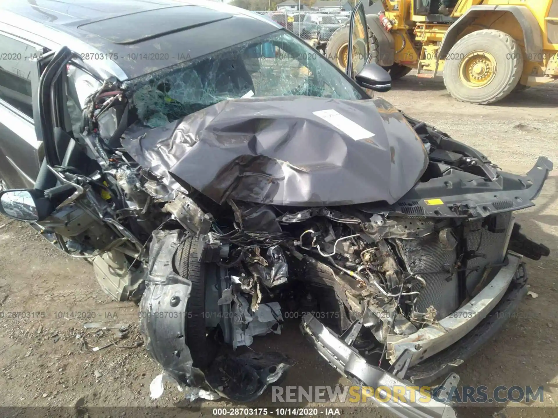 6 Photograph of a damaged car 5TDJZRFH1KS583691 TOYOTA HIGHLANDER 2019