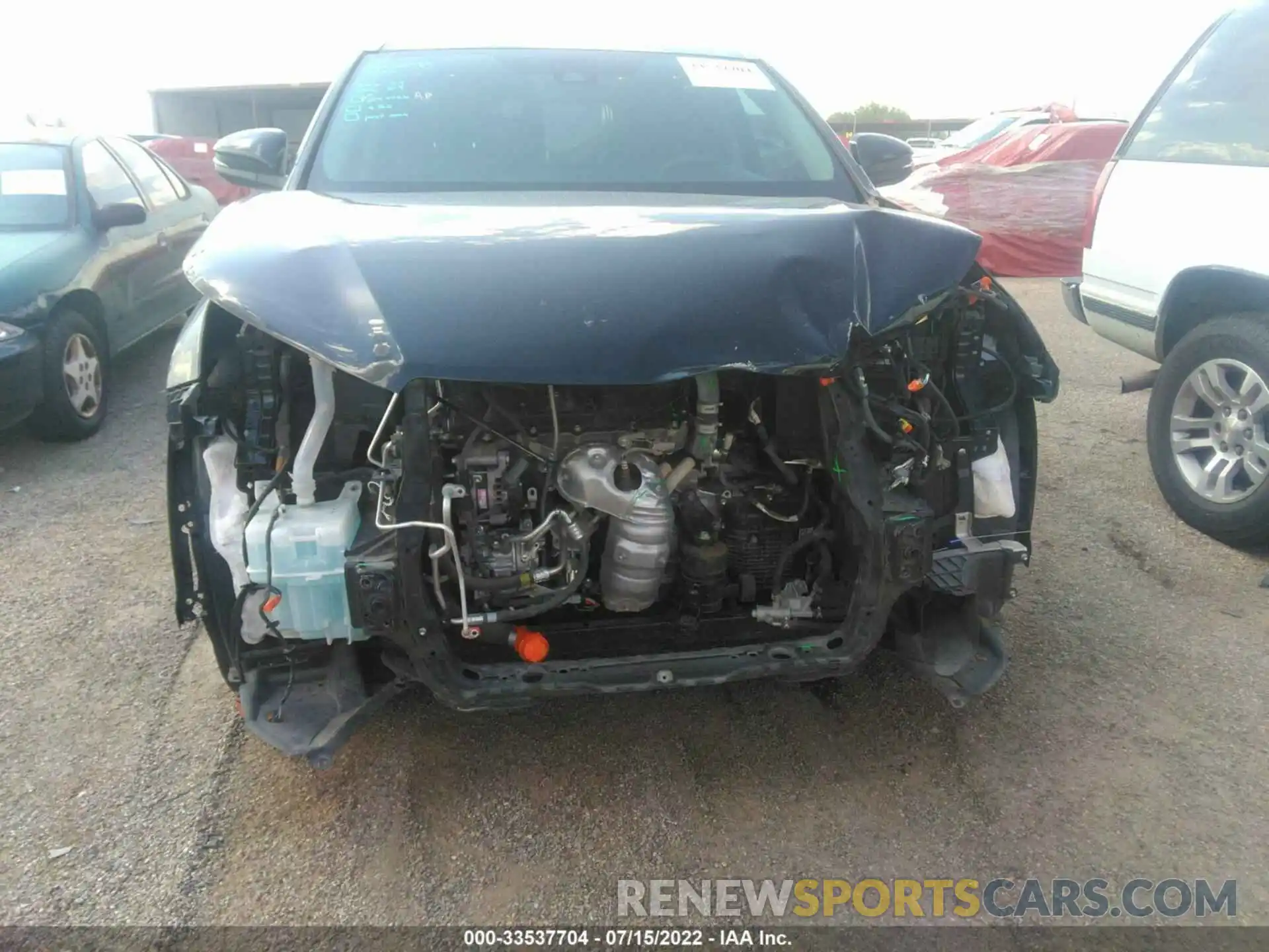 6 Photograph of a damaged car 5TDJZRFH1KS584386 TOYOTA HIGHLANDER 2019