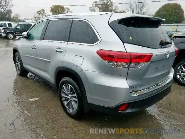 3 Photograph of a damaged car 5TDJZRFH1KS588468 TOYOTA HIGHLANDER 2019