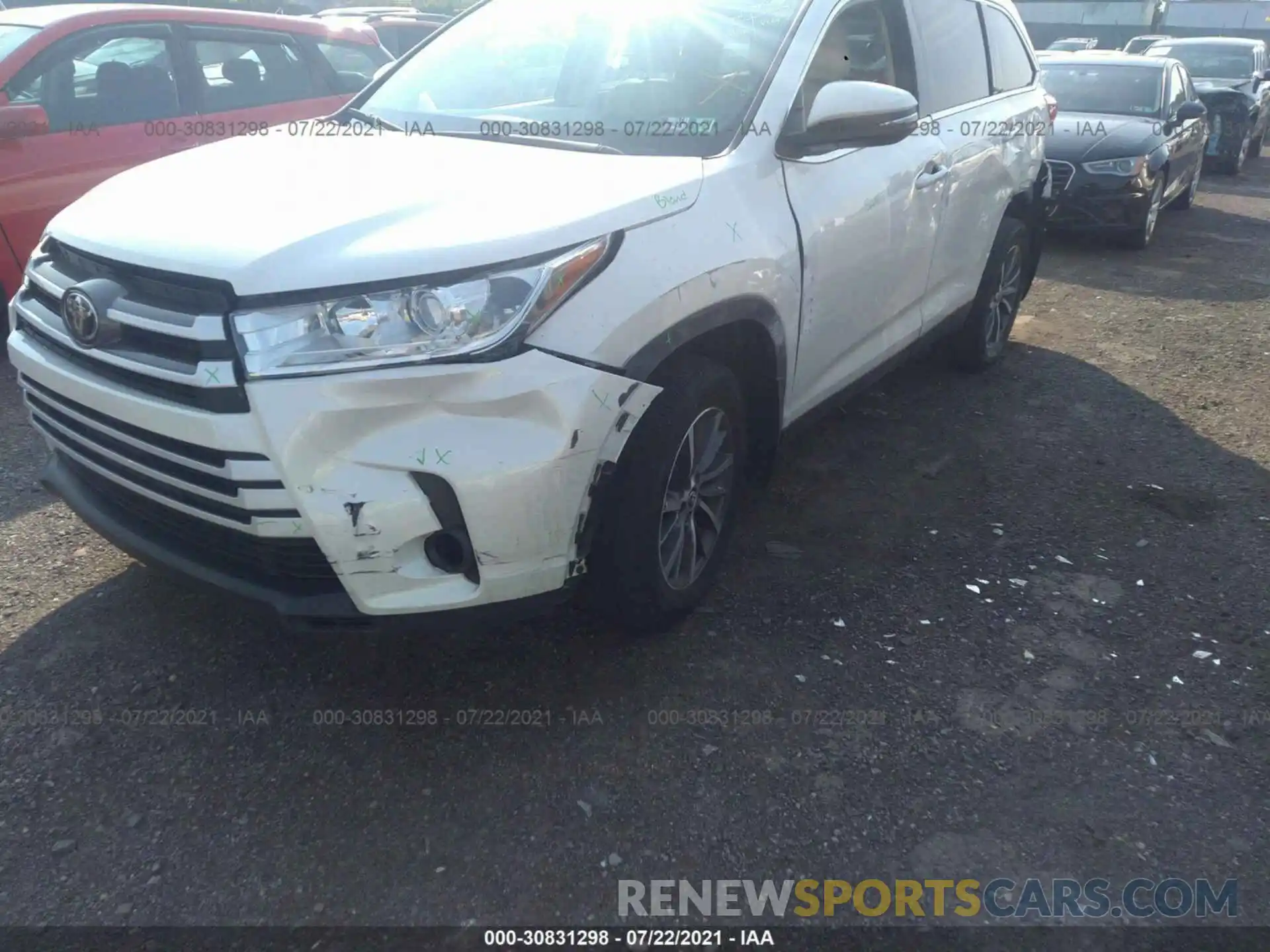 6 Фотография поврежденного автомобиля 5TDJZRFH1KS590933 TOYOTA HIGHLANDER 2019