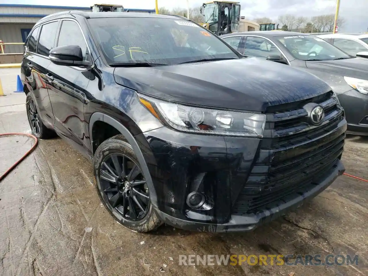 1 Фотография поврежденного автомобиля 5TDJZRFH1KS623848 TOYOTA HIGHLANDER 2019