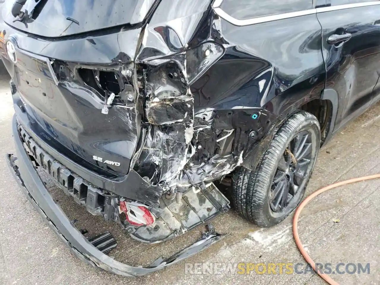 9 Фотография поврежденного автомобиля 5TDJZRFH1KS623848 TOYOTA HIGHLANDER 2019