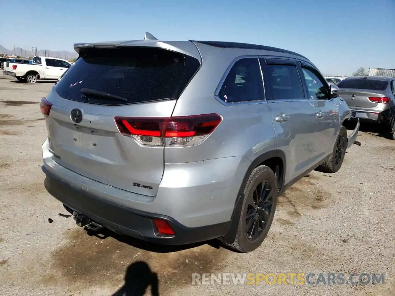 4 Фотография поврежденного автомобиля 5TDJZRFH1KS629570 TOYOTA HIGHLANDER 2019