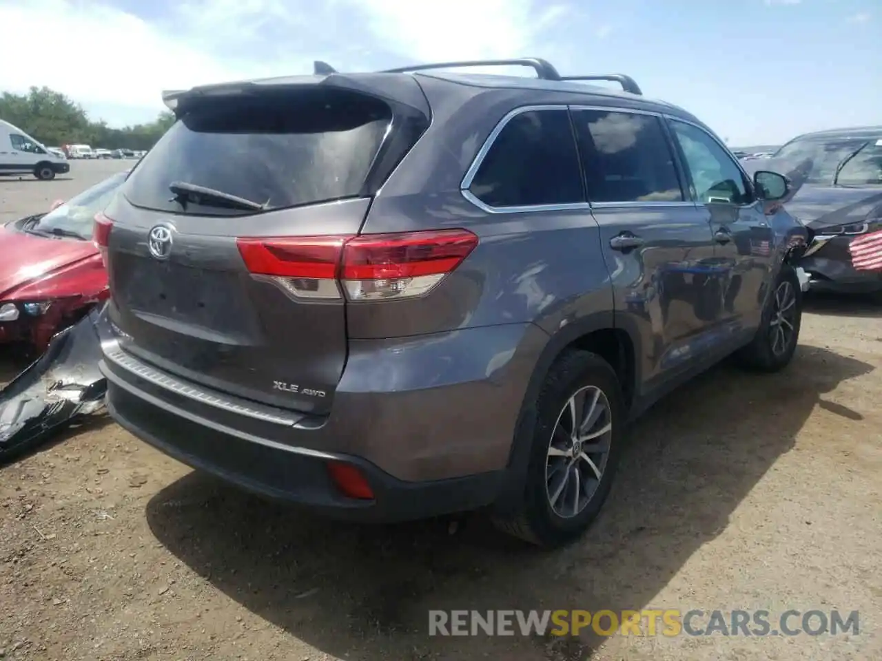 4 Фотография поврежденного автомобиля 5TDJZRFH1KS702226 TOYOTA HIGHLANDER 2019