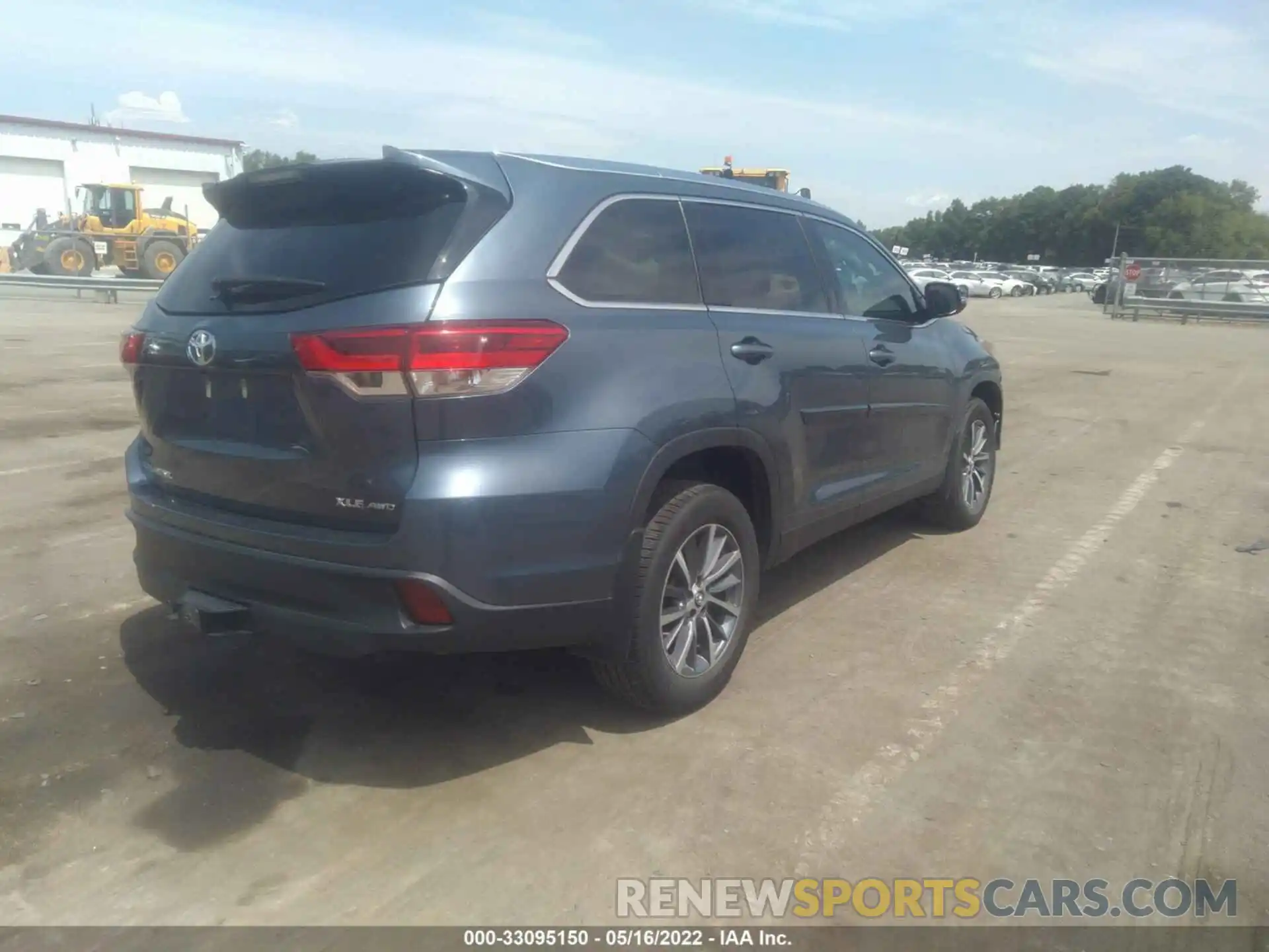 4 Фотография поврежденного автомобиля 5TDJZRFH1KS729524 TOYOTA HIGHLANDER 2019