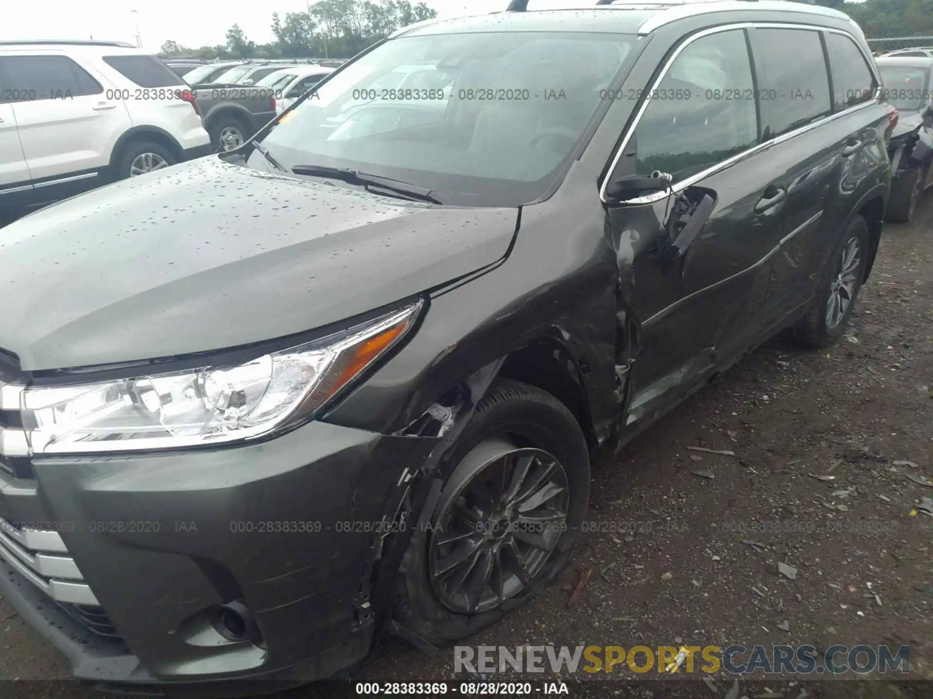 6 Photograph of a damaged car 5TDJZRFH1KS730608 TOYOTA HIGHLANDER 2019