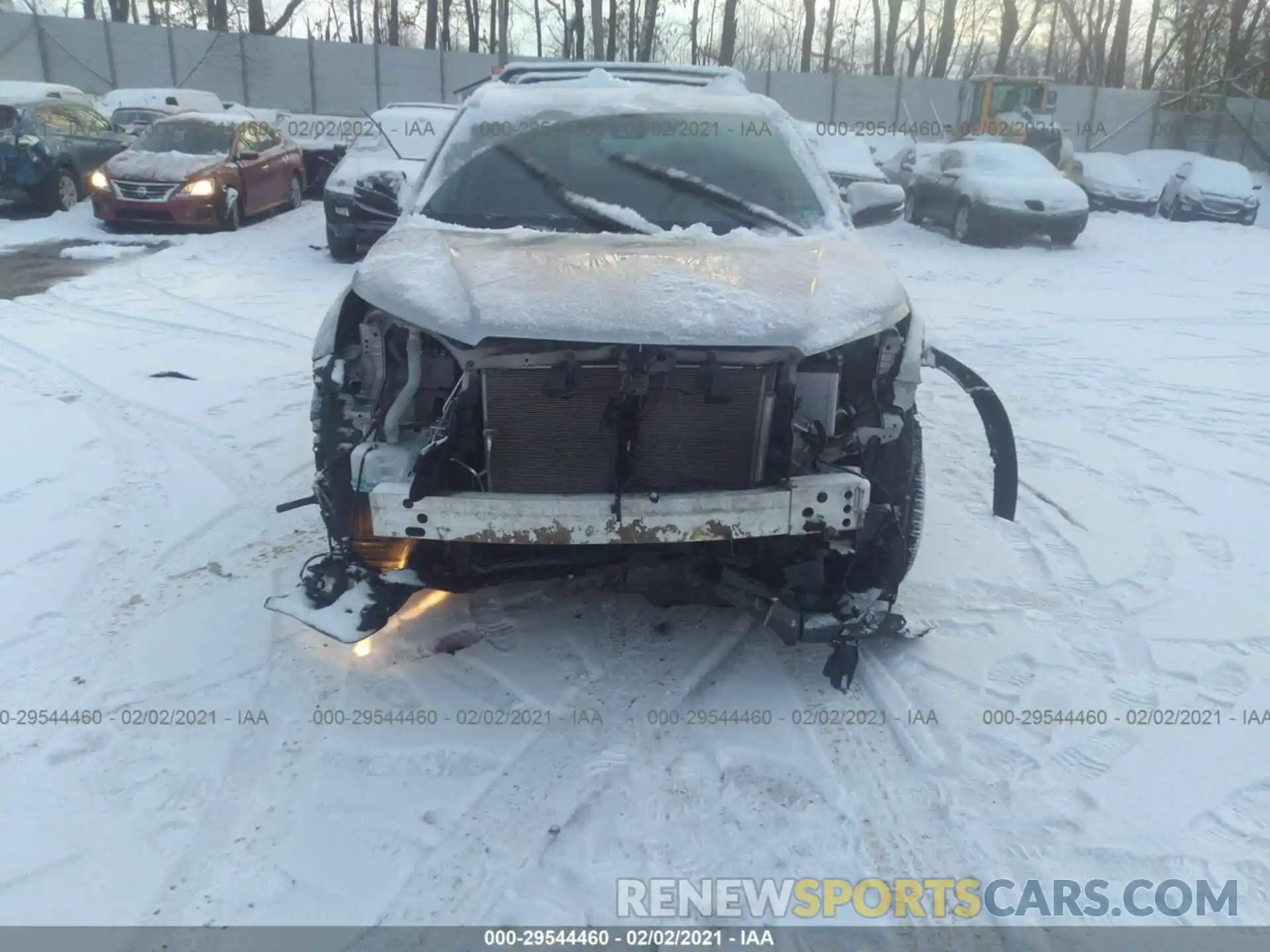 6 Photograph of a damaged car 5TDJZRFH1KS924992 TOYOTA HIGHLANDER 2019