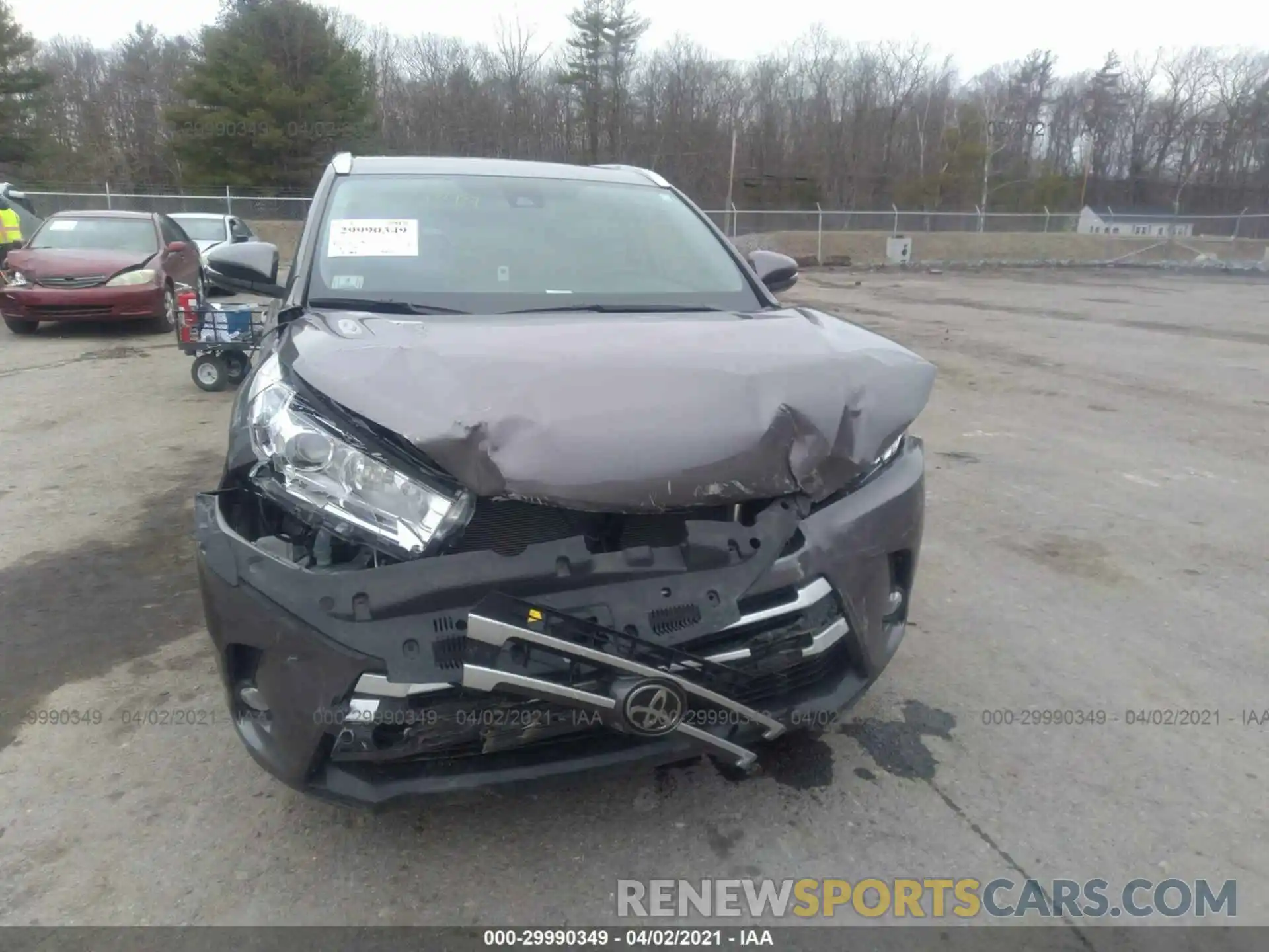 6 Photograph of a damaged car 5TDJZRFH1KS927455 TOYOTA HIGHLANDER 2019