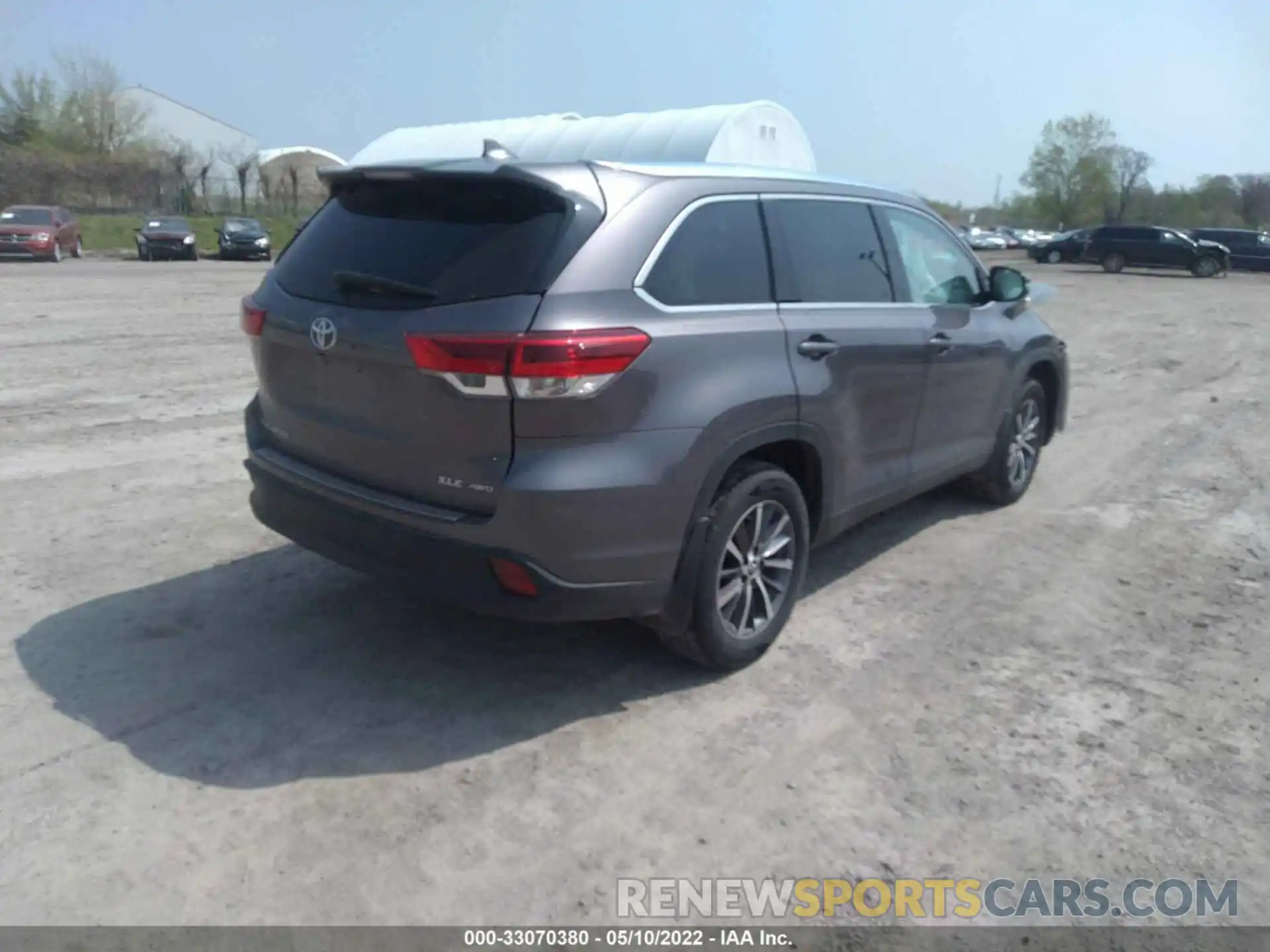 4 Фотография поврежденного автомобиля 5TDJZRFH1KS944725 TOYOTA HIGHLANDER 2019